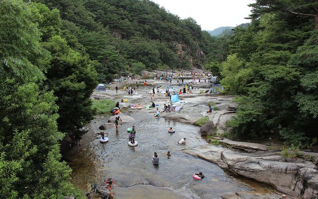 두타산 무릉계곡의 계단폭포